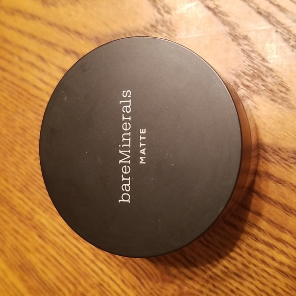 bareMinerals Matte Foundation - Tan Nude 17